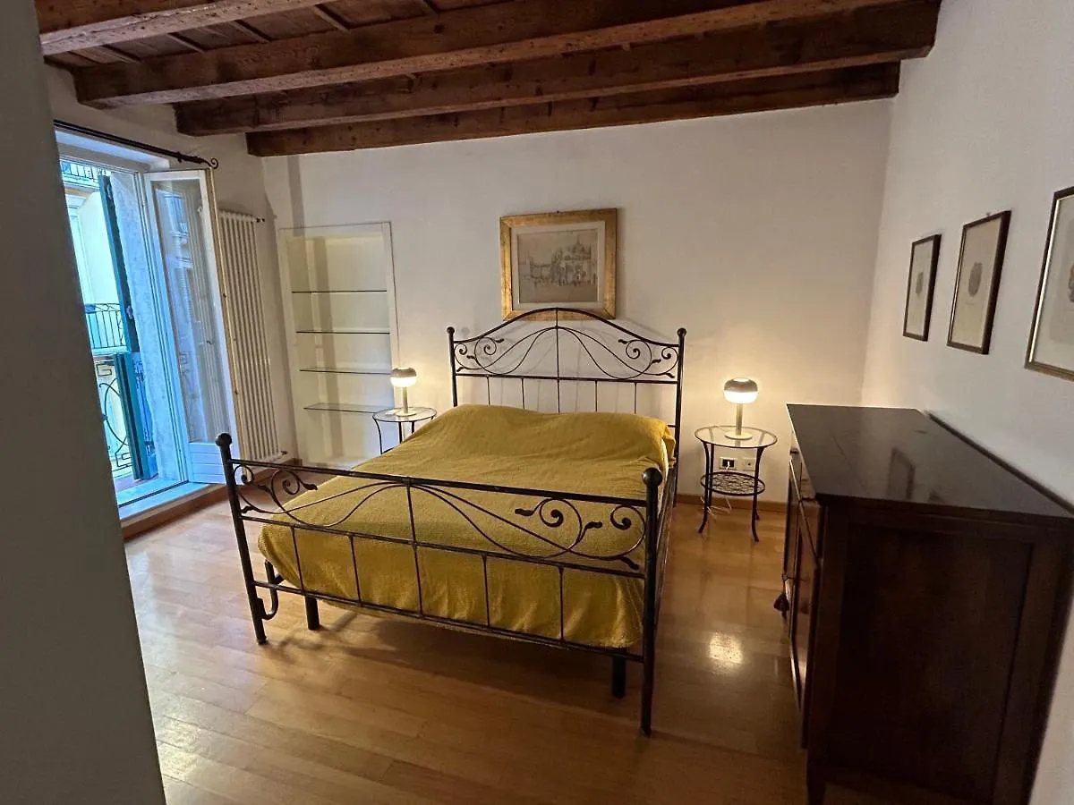 Casa Dei Mercanti Verona 0*,  Italy